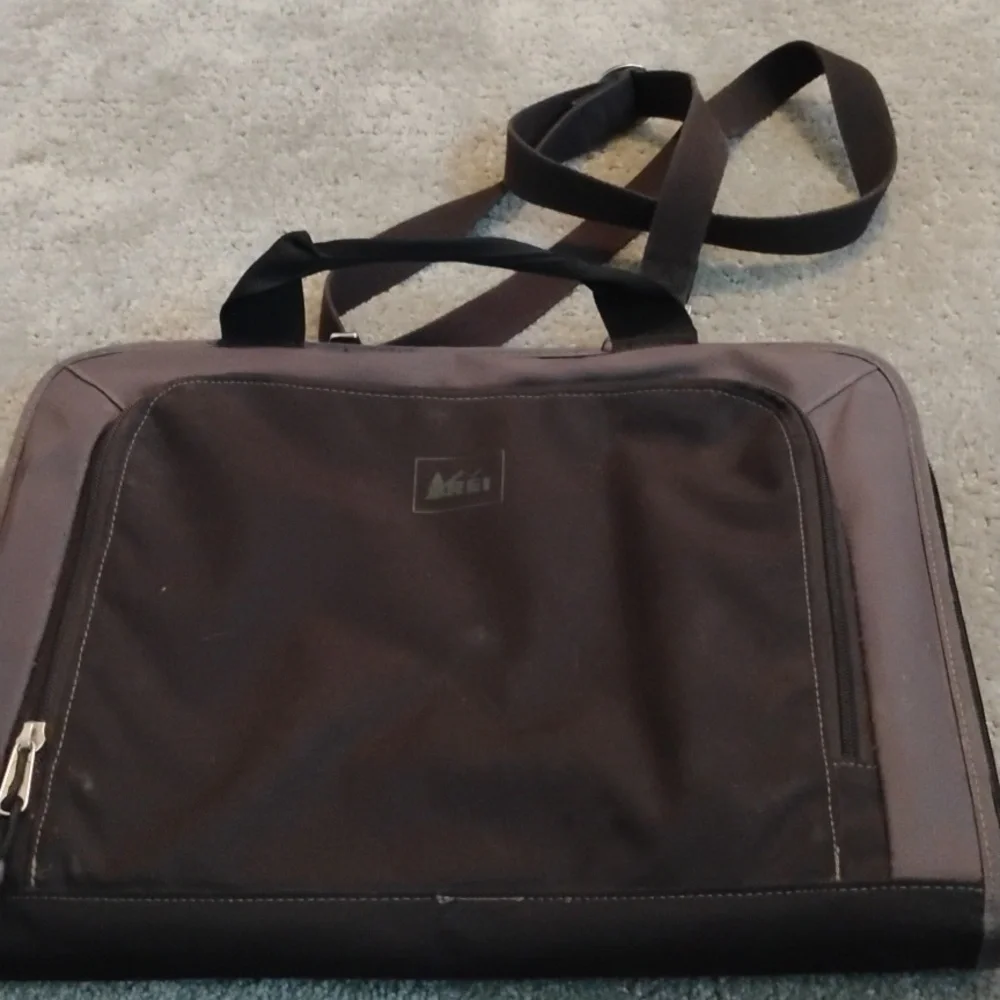 Rei Nylon 12 By 15 Black And Grey Electronic Bag with Handles And Shoulder Strap